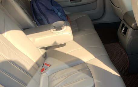 Chrysler 300C II, 2008 год, 1 300 000 рублей, 10 фотография