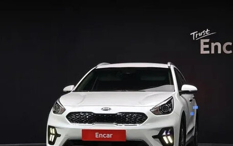 KIA Niro I, 2021 год, 1 600 000 рублей, 3 фотография