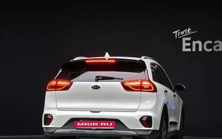 KIA Niro I, 2021 год, 1 600 000 рублей, 4 фотография