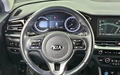 KIA Niro I, 2021 год, 1 600 000 рублей, 8 фотография