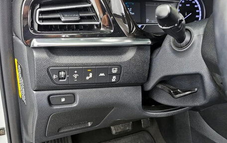KIA Niro I, 2021 год, 1 600 000 рублей, 12 фотография