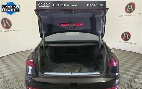 Audi A8, 2022 год, 7 109 000 рублей, 3 фотография