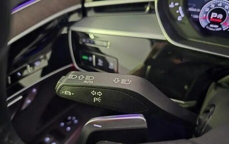 Audi A8, 2022 год, 7 109 000 рублей, 19 фотография