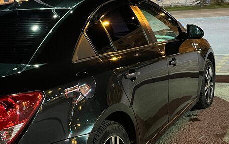 Chevrolet Cruze II, 2011 год, 650 000 рублей, 3 фотография