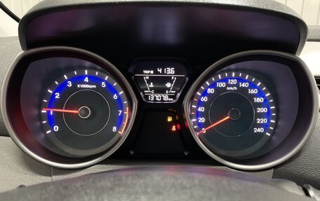 Hyundai Elantra V, 2015 год, 1 010 000 рублей, 12 фотография