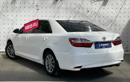 Toyota Camry, 2015 год, 1 999 000 рублей, 5 фотография
