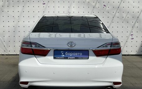 Toyota Camry, 2015 год, 1 999 000 рублей, 6 фотография