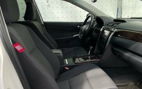 Toyota Camry, 2015 год, 1 999 000 рублей, 12 фотография