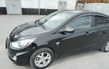 Hyundai Solaris II рестайлинг, 2012 год, 950 000 рублей, 14 фотография