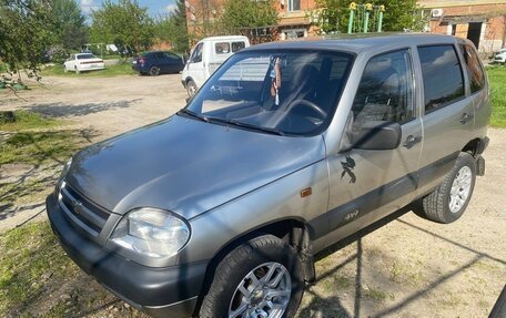 Chevrolet Niva I рестайлинг, 2007 год, 645 000 рублей, 21 фотография