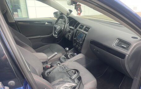 Volkswagen Jetta VI, 2018 год, 1 750 000 рублей, 14 фотография