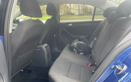Volkswagen Jetta VI, 2018 год, 1 750 000 рублей, 16 фотография