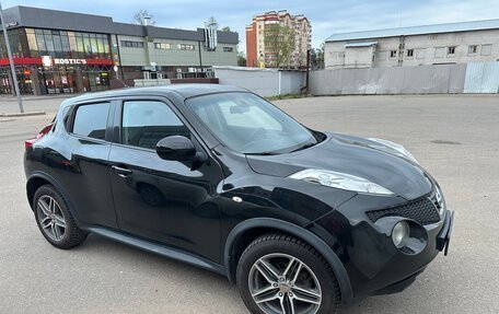 Nissan Juke II, 2013 год, 920 000 рублей, 2 фотография