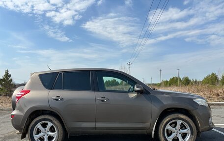 Toyota RAV4, 2011 год, 1 570 000 рублей, 3 фотография
