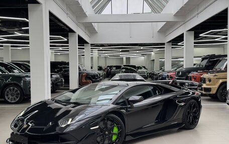Lamborghini Aventador I рестайлинг, 2020 год, 55 000 000 рублей, 5 фотография