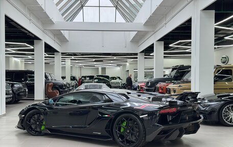Lamborghini Aventador I рестайлинг, 2020 год, 55 000 000 рублей, 6 фотография