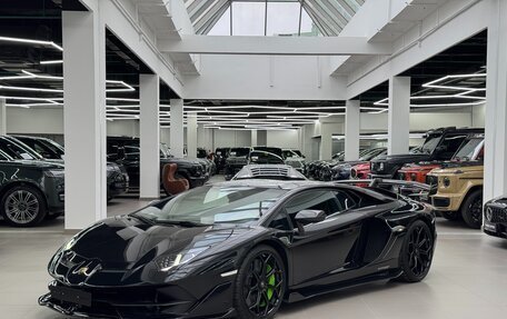 Lamborghini Aventador I рестайлинг, 2020 год, 55 000 000 рублей, 11 фотография