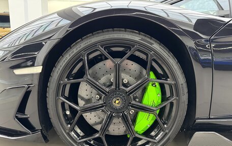 Lamborghini Aventador I рестайлинг, 2020 год, 55 000 000 рублей, 19 фотография