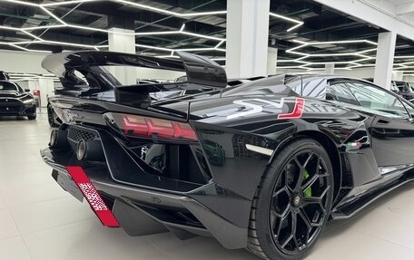 Lamborghini Aventador I рестайлинг, 2020 год, 55 000 000 рублей, 16 фотография