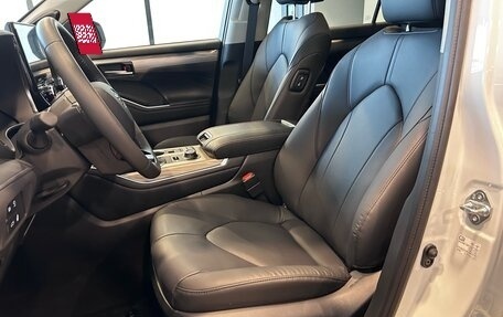 Toyota Highlander, 2025 год, 6 600 000 рублей, 15 фотография