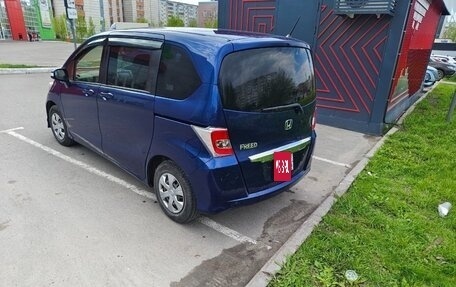 Honda Freed I, 2016 год, 1 370 000 рублей, 4 фотография