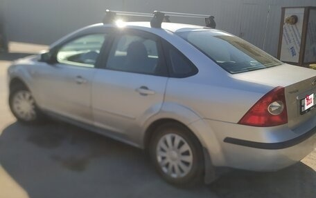 Ford Focus II рестайлинг, 2005 год, 325 000 рублей, 5 фотография
