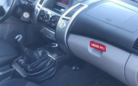 Mitsubishi Pajero Sport II рестайлинг, 2012 год, 1 670 000 рублей, 3 фотография