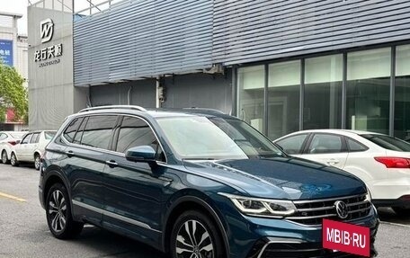 Volkswagen Tiguan II, 2022 год, 2 690 111 рублей, 3 фотография