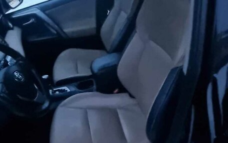 Toyota RAV4, 2017 год, 2 500 000 рублей, 10 фотография