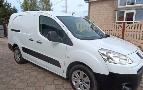 Peugeot Partner II рестайлинг 2, 2011 год, 780 000 рублей, 3 фотография