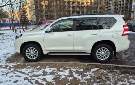 Toyota Land Cruiser Prado 150 рестайлинг 2, 2014 год, 4 200 000 рублей, 8 фотография