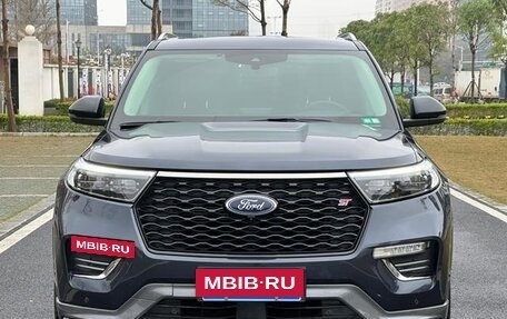 Ford Explorer VI, 2020 год, 2 390 600 рублей, 2 фотография