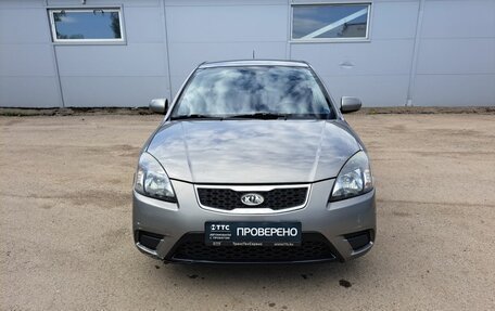 KIA Rio II, 2011 год, 650 000 рублей, 2 фотография