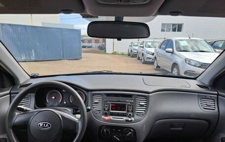 KIA Rio II, 2011 год, 650 000 рублей, 14 фотография