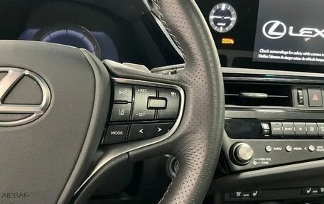 Lexus ES VII, 2022 год, 5 400 000 рублей, 15 фотография