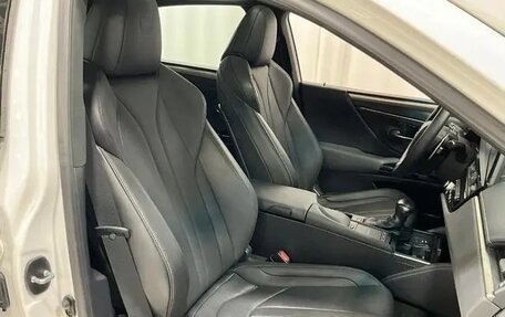 Lexus ES VII, 2022 год, 5 400 000 рублей, 6 фотография