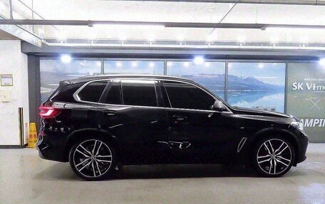 BMW X5, 2022 год, 9 870 000 рублей, 3 фотография