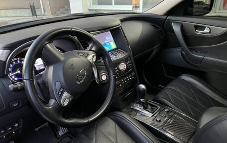 Infiniti QX70, 2016 год, 3 300 000 рублей, 5 фотография