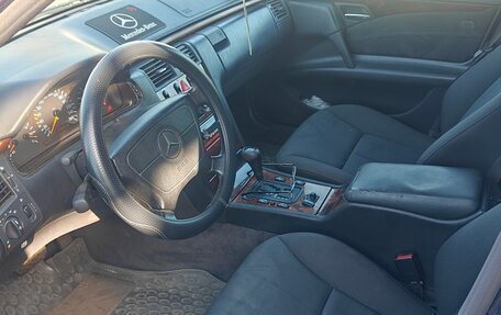 Mercedes-Benz E-Класс, 1997 год, 375 000 рублей, 8 фотография