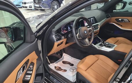BMW 7 серия, 2022 год, 5 950 000 рублей, 10 фотография