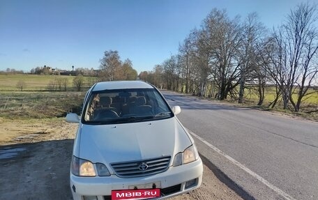 Toyota Gaia, 1999 год, 380 000 рублей, 4 фотография