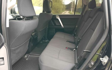 Toyota Land Cruiser Prado 150 рестайлинг 2, 2021 год, 6 766 650 рублей, 6 фотография
