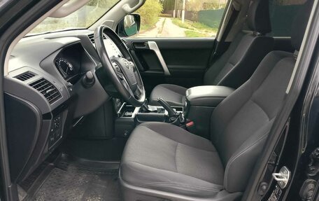 Toyota Land Cruiser Prado 150 рестайлинг 2, 2021 год, 6 766 650 рублей, 13 фотография