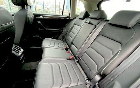 Volkswagen Tiguan II, 2022 год, 2 540 000 рублей, 14 фотография