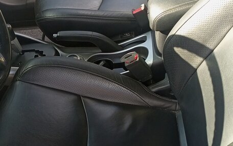 Mitsubishi Outlander III рестайлинг 3, 2007 год, 1 600 000 рублей, 9 фотография