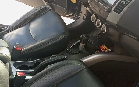 Mitsubishi Outlander III рестайлинг 3, 2007 год, 1 600 000 рублей, 6 фотография