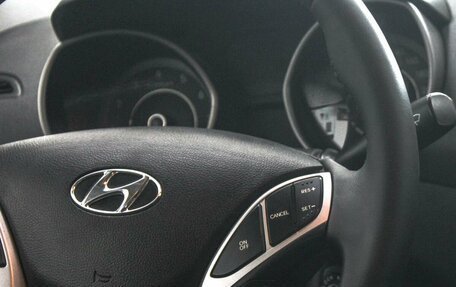 Hyundai Elantra V, 2012 год, 1 099 000 рублей, 15 фотография