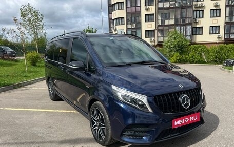 Mercedes-Benz V-Класс, 2019 год, 6 650 000 рублей, 1 фотография