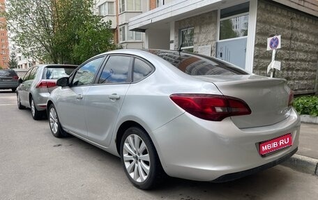 Opel Astra J, 2012 год, 760 000 рублей, 1 фотография
