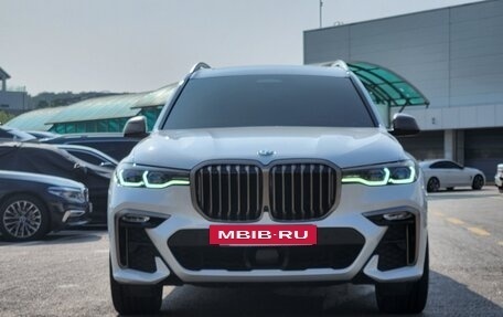 BMW X7, 2021 год, 10 950 000 рублей, 3 фотография